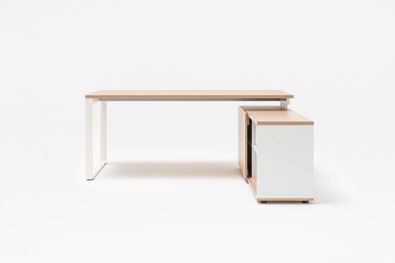 desk_ogi_q_mdd_canadian_oak_ral9010_21_ desk_ogi_q_mdd_canadian_oak_ral9010_21_