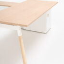 desk_ogi_w_mdd_canadian_oak_13_