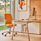 seating_chair_evo_gr62016_chair_baltic_gr62016ral0608005_desk_ogi_w_canadian_oak_mdd_3_