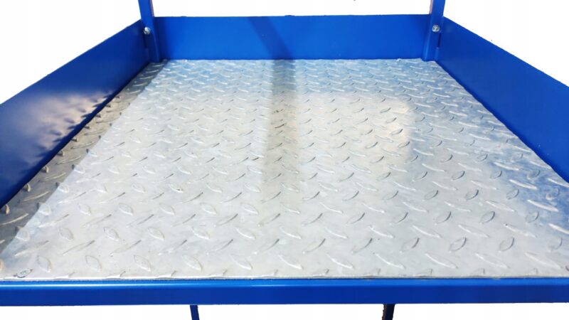 Podest-jezdny,-drabina-jezdna,-1-1,-0,5m--blacha-ryflowana Podest-jezdny,-drabina-jezdna,-1-1,-0,5m--blacha-ryflowana