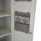 szafa magazynowa pojemnik na drzwiach